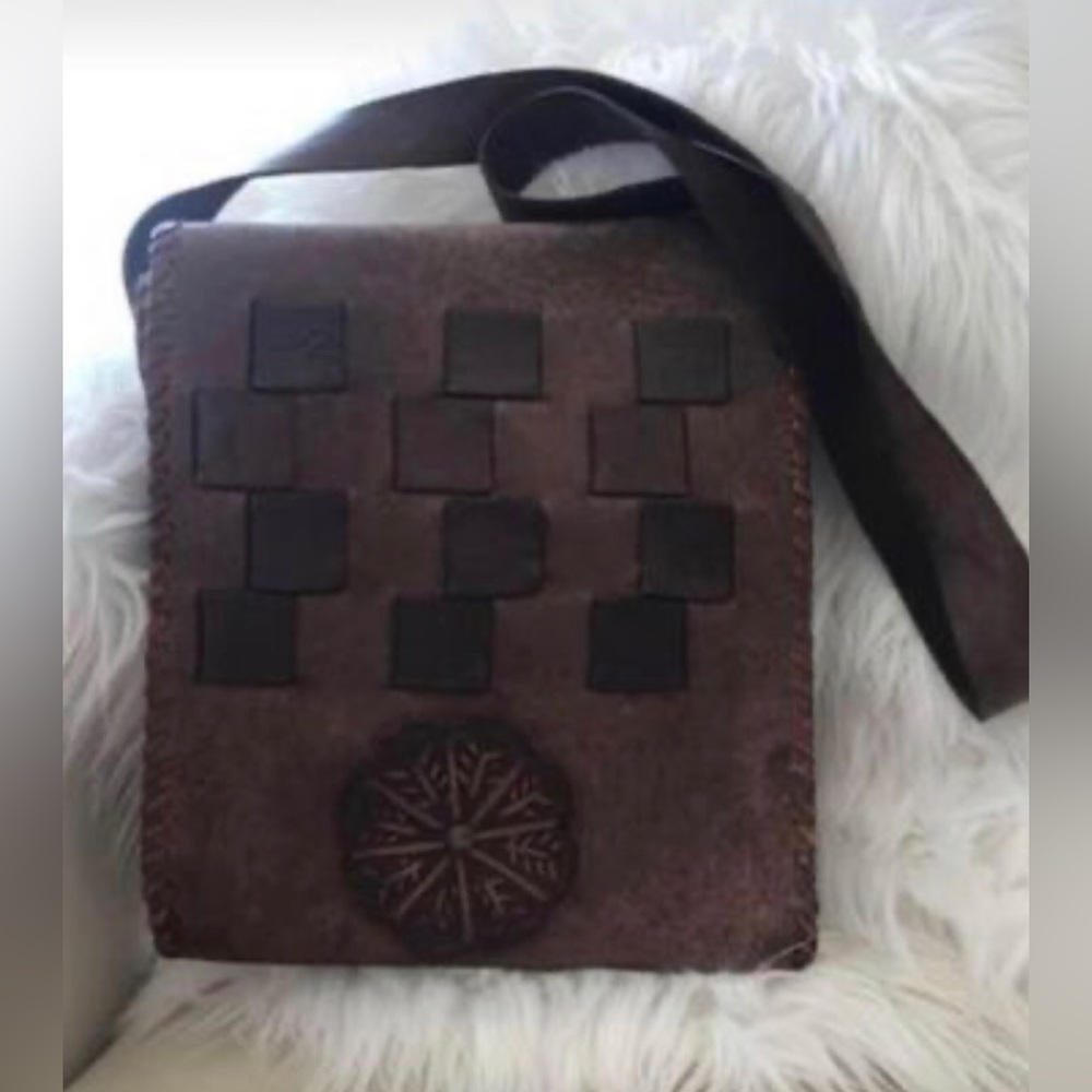 Retro Vintage Genuine Leather Handbag 
Handmade; ITALY